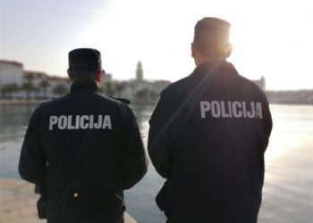 SPLITSKI DIVLJI ZAPAD Policija za vikend iz prometa isključila 94 vozača, sankcionirana 433 prometna prekršaja, neki završili i u zatvoru!