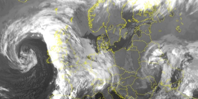 Satelitske snimke otkrile vremensku pojavu, stiže i do Hrvatske: ‘Veličine skoro cijele Europe’