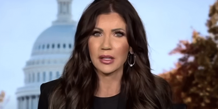 Šef DHS -a Kristi Noem tvrdi da su karteli stavili 10.000 dolara na glavama specifičnih agenata