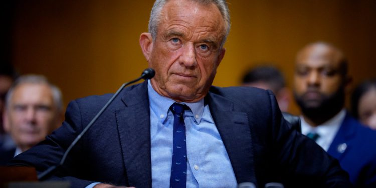 Šest bivših kirurga General Ujedini za rijetko upozorenje zbog radnji RFK JR -a: ‘ugrožavanje zdravlja nacije’