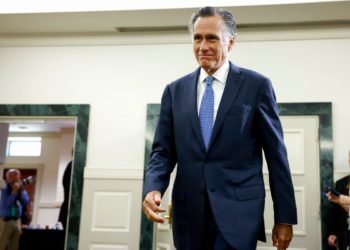 Sestra Mitt Romneyja, Carrie Romney, pronašla je mrtvu nakon ‘skakanja ili pada’ iz garaže za parkiranje