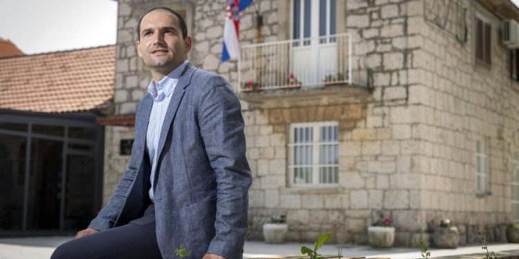 Šibenski – Vrtić je besplatan za svu djecu, a uređuju im i igralište. Načelnik veli