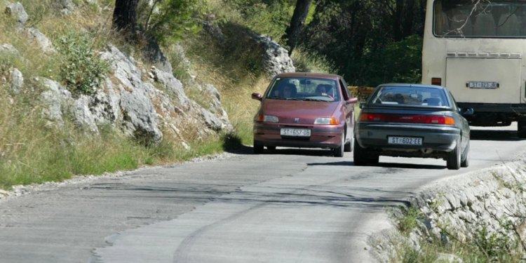 Slobodna Dalmacija – Još je prije 18 godina Ivo Sanader podržao gradnju spasonosne prečice do Splita, od tada
