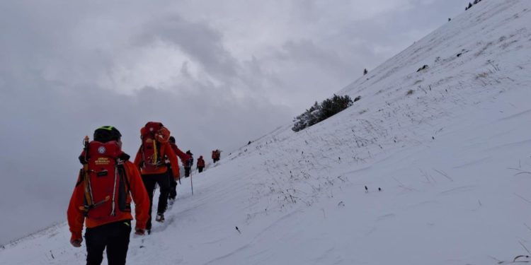 Slobodna Dalmacija – Kaštelani koji su poginuli u Sloveniji nećaci su ‘kaštelanskog slavuja’, a nesretni Marijo otac dvoje djece, judaš…