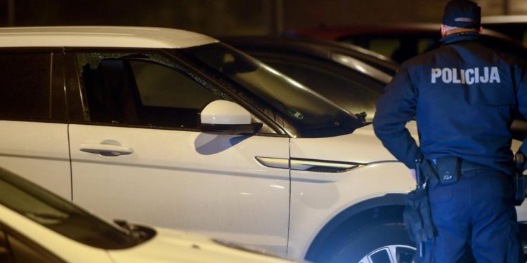 Slobodna Dalmacija – Krao po poznatom dalmatinskom izletištu, u mjesec dana ‘utržio’ 2000 eura! Ovako je operirao prije nego je uhvaćen