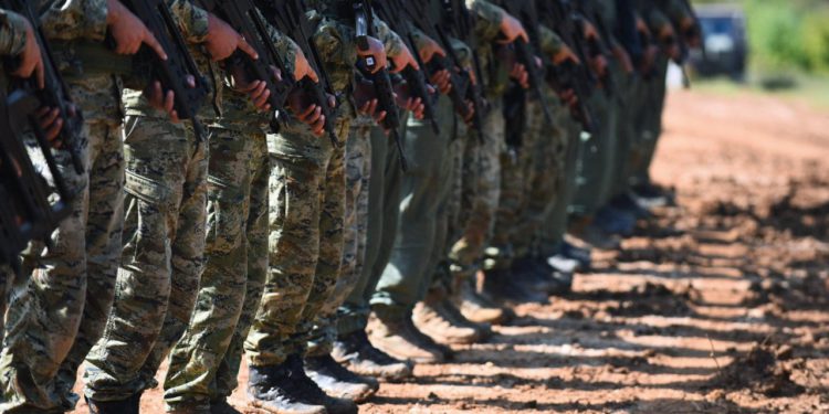 Slobodna Dalmacija – Sve Splićane kod vraćanja obveznog vojnog roka muči isti problem: ‘Vjerojatno bih jednostavno otišao iz zemlje’