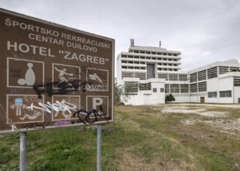 Slobodna Dalmacija – U čije će ruke kompleks na Duilovu? Oni gospodare domovima u Splitu, ali ne ‘pucaju’ od želje: ‘Može i Šuta…’