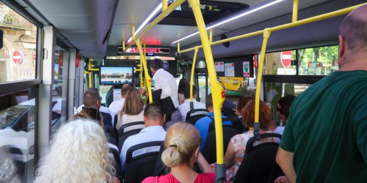 Slobodna Dalmacija – U što se pretvorila splitska mladost?! ‘Za*ebavali mentalno zaostalo dite, tirali ga ka pasa’; ‘Čopor ćelavih gasera!’