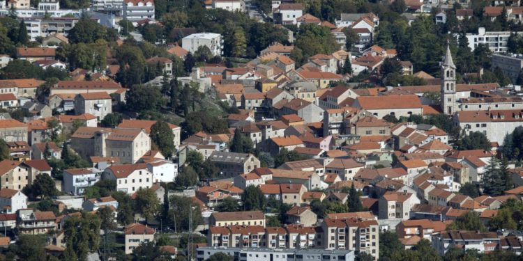 Slobodna Dalmacija – Velika obljetnica u Sinju: obilježena 34. godišnjica formiranja jedne od najslavnijih pričuvnih postrojbi HV-a