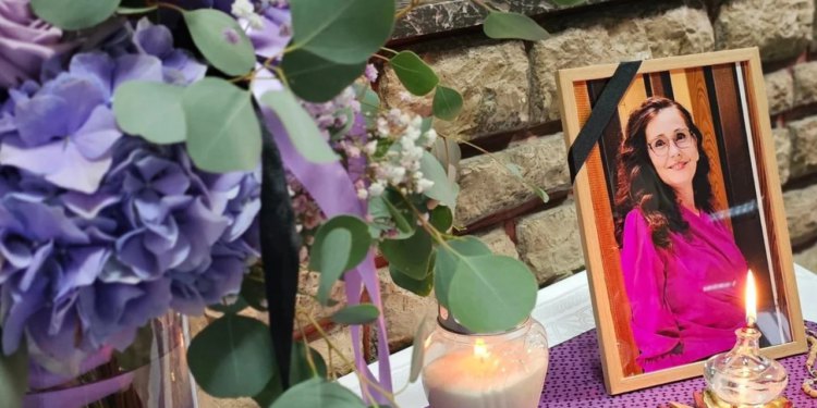 Slobodna Dalmacija – Velika tuga u Sinju, preminula omiljena profesorica Ivna: ‘U školu je uvijek ulazila s osmijehom na licu…’