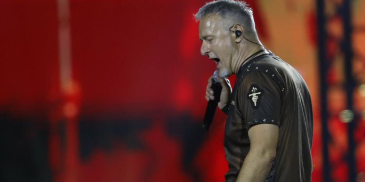 Slobodna Dalmacija – Župnik djeci za svoj 30. rođendan doveo