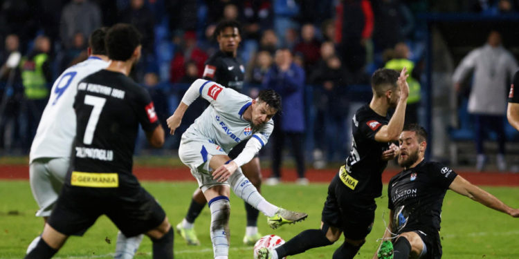 Sportske novosti – Definitivno najmizernija utakmica Modrih otkako je Kovačević na klupi. Dinamo je svoje navijače