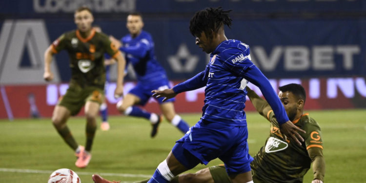 Sportske novosti – Dinamo favorit, Hajduk prijeti – koeficijenti za naslov