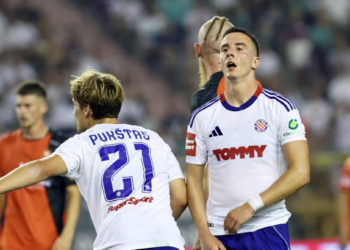 Sportske novosti – Hajduk jači za Šegu, ali Bamba i Durdov daleko od povratka! Oko Rebića ne treba čarobirati