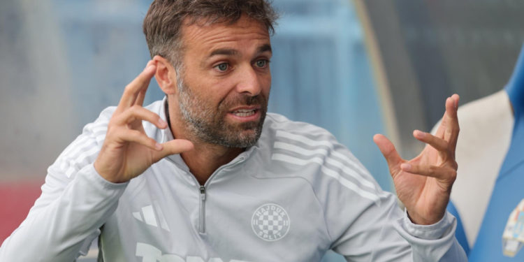 Sportske novosti – Hajdukova igra puna dubioza: Garcia mora riješiti pitanja tog kvazi-nogometa, obraz mu je spasio Pukštas
