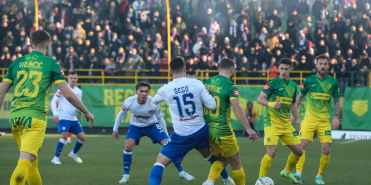 Sportske novosti – Istra – Hajduk: Drosina sprema rekord, Hajduk stiže, Puležani sanjaju iznenađenje