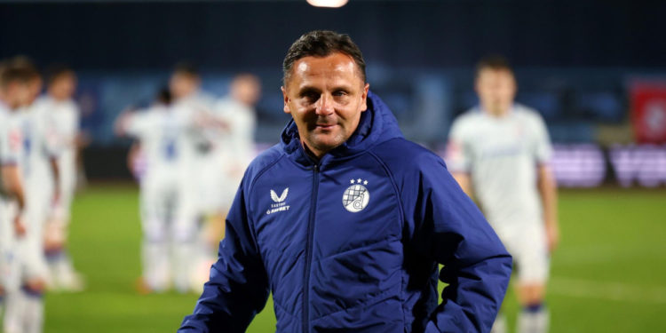 Sportske novosti – Kovačević otkrio hoće li mijenjati formaciju pa poručio: ‘Bilo je priče i kritika, ne i kriznog sastanka’