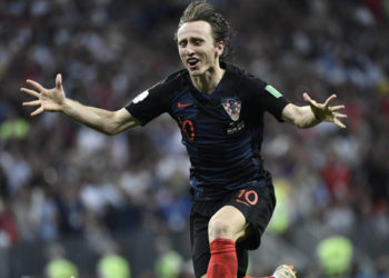 Sportske novosti – Legendarni Vatreni: ‘Volio bih da Modrić nije potpisao za Milan, nego za moj klub! Tudor? To uopće nema smisla’