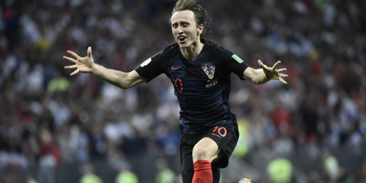 Sportske novosti – Legendarni Vatreni: ‘Volio bih da Modrić nije potpisao za Milan, nego za moj klub! Tudor? To uopće nema smisla’