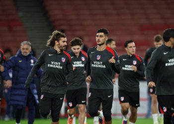 Sportske novosti – Nezapamćena scena uoči derbija, Atletico bijesan zbog skandala na Emiratesu, bez tuširanja bijesni napustili stadion