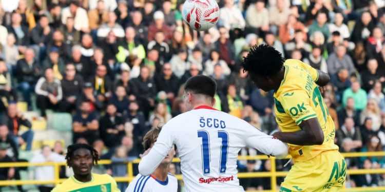 Sportske novosti – Poraz od Hajduka otkrio slabosti Istre i planove trenera Riére