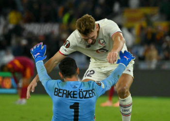 Sportske novosti – VIDEO: Dinamovci, oprez! Turčin obranio tri penala u tri minute. Izvođači se mijenjali, ishod ostao isti