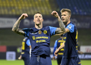 Sportske novosti – VIDEO: Novi europski spektakl hrvatskog ‘stroja za golove’! S dva gola srušio Irce i nastavio čudesan niz