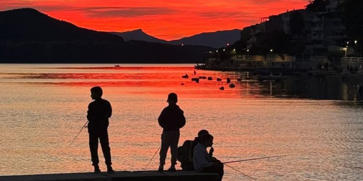 Stanovnici Neuma ustali protiv nasilnih doseljenika i prosvjedovali