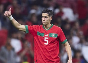 Strah za Aguerd: Obožavatelj ga traži za fotografiju, a zatim ga napada na aerodromu Marseille