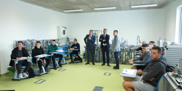 Strukovna škola Vice Vlatkovića među najmodernijima u Hrvatskoj, u projekte uloženo gotovo 8,5 milijuna eura