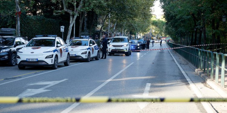 Sudac Killing izlaže pravosudnu krizu Albanije i nepovjerenje u javno