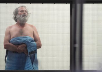 Sudac ostaje neodlučan u planu liječenja čovjeka optuženog za proganjanje Jennifer Aniston