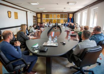 Šuta se sastao s predstavnicima kotara. Evo što su predlagali