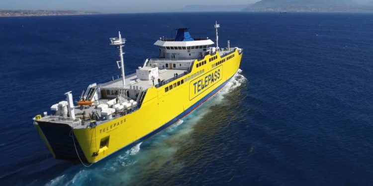 Talijani zainteresirani za trajektnu liniju Split–Supetar, evo kolika je šansa da je dobiju!