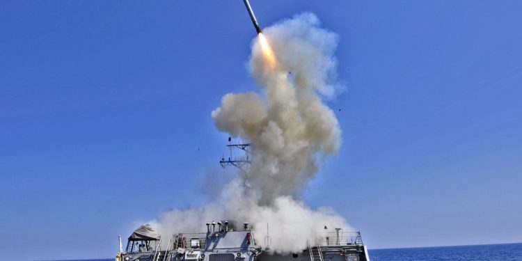 Tomahawk projektili su Trumpova as karta za Ukrajinu – Zelenski kaže da je vrijeme da se igra