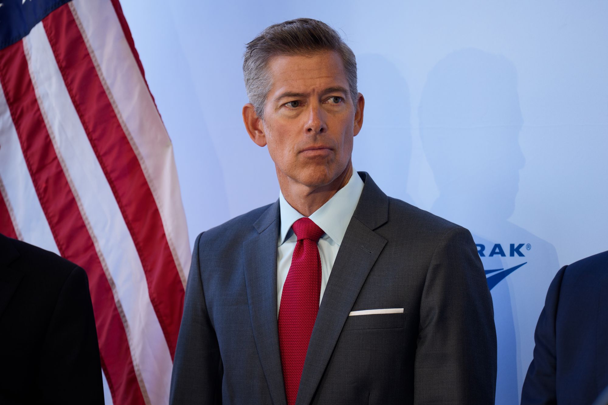 Sekretar za prijevoz Sean Duffy primijetio je lagano povećanje bolesnih poziva među kontrolerima zračnog prometa tijekom isključivanja