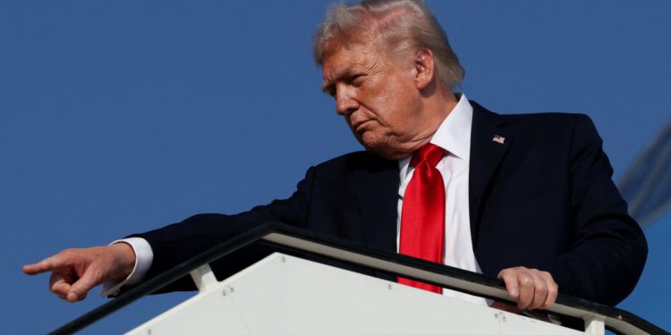 Trump-Gaza Najnovije: Obitelji s taocima optužuju Hamasa za kršenje ugovora o vraćanju tijela od 28 talaca