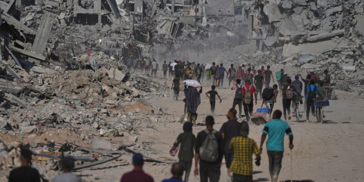 Trump-Gaza Najnovije: Palestinci se vraćaju u spljoštene domove uoči izraelskog izlaska talaca u krhkom primirju