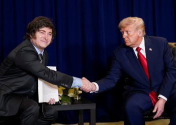 Trump ažuriranja uživo: najnoviji posjet Argentine Milei