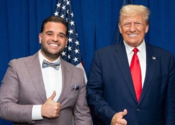 Trump imenuje svog novog posebnog izaslanika za Irak — MAGA influencera koji je vodio lanac dispanzera marihuane