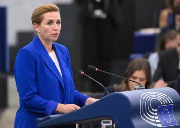 Trump je naizgled zaboravio da želi kupiti Grenland, ali on neće zauvijek, upozorava danski vođa