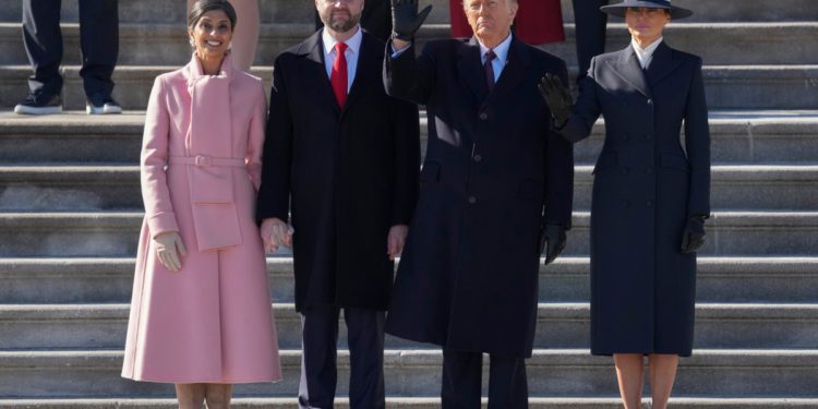 Trump napokon napušta Bijelu kuću tijekom zatvaranja vlade – na dvostruki sastanak s Melanijom u Vancesovoj kući