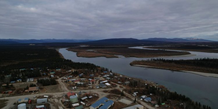 Trump odobrava kontroverznu rudarsku cestu dužine 211 kilometra za cink i bakar kroz divljinu Aljaske