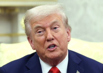 Trump prijeti članu NATO -a sankcijama – RT World News