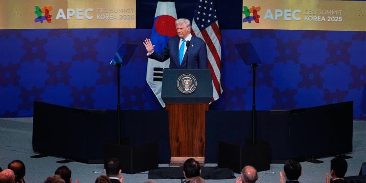 Trump se sastaje s južnokorejskim predsjednikom u Gyeongjuu tražeći ulaganja