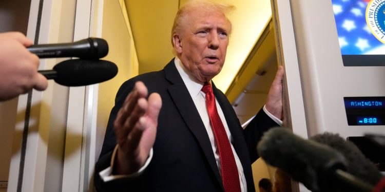 Trump sugerira da će SAD kupiti argentinsku govedinu kako bi snizio cijene za američke potrošače