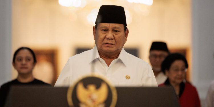 Trumpov privatni razgovor s indonezijskim predsjednikom o sinu Ericu uhvatio se na mikrofon