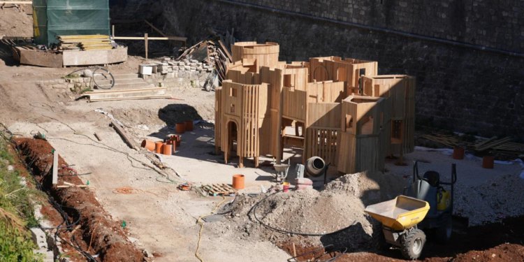 U Parku Pile u prosincu se otvara tematsko dječje igralište, park Gradac u prvom cjelovitoj obnovi od otvorenja 1898.