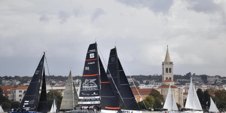 U Zadarskom kanalu započela 21. “Zadarska koka” – treća po veličini regata na Jadranu!