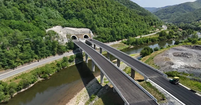 Upitno otvaranje dionice autoputa s najdužim tunelom u Federaciji BiH